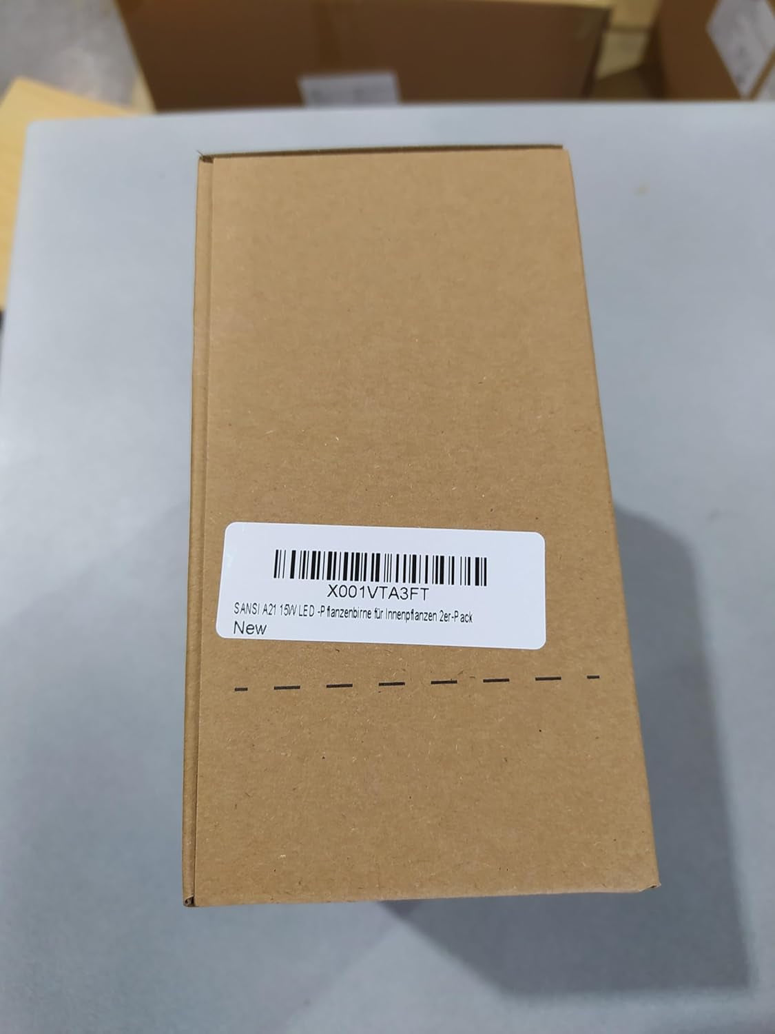 Lampada per Piante LED E27, 15W Spettro Completo Luce Di Coltivazione Da Interno, Equivalente 200W (PPF 27Μmol/S, Angolo Di Luce 120°, Copertura Vegetale 2X2 Piedi Quadrati) - 2Pack
