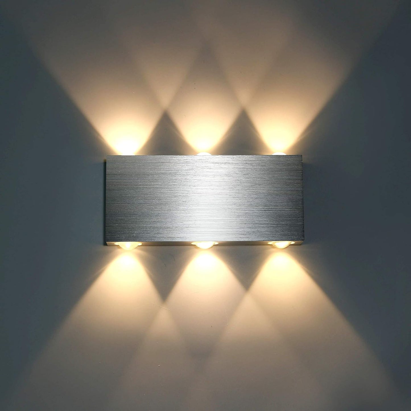 Glighone 18W Applique Da Parete Interni Lampada Da Parete LED Luce Moderna in Alluminio Applique per Soggiorno Camera Da Letto Negozi, Ristoranti Bianco Caldo (Bianco Caldo-18Cm)