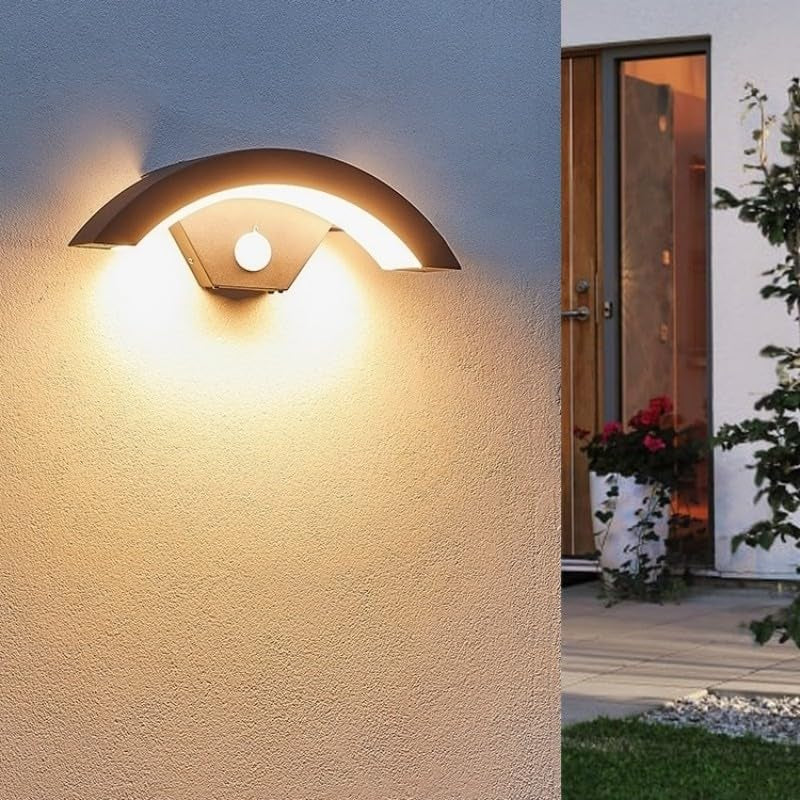 Applique Da Esterno LED Con Sensore Di Movimento, 24 W Lampada Da Parete LED Moderno 3000K Bianco Caldo, IP65 Impermeabile Lampada a Muro in Alluminio per Ingresso Terrazza Giardino Villa, Nero