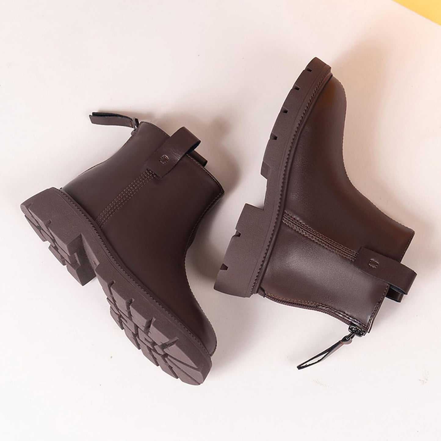 Fudaolee Stivali Stivali Invernali per Bambini Ragazze Scarpe Invernali Calde Stivali da Neve Stivaletti per Ragazzi Scarpe da Neve Stivali Slip-On Corti Impermeabili Etichetta 29 = EU 28, Marrone