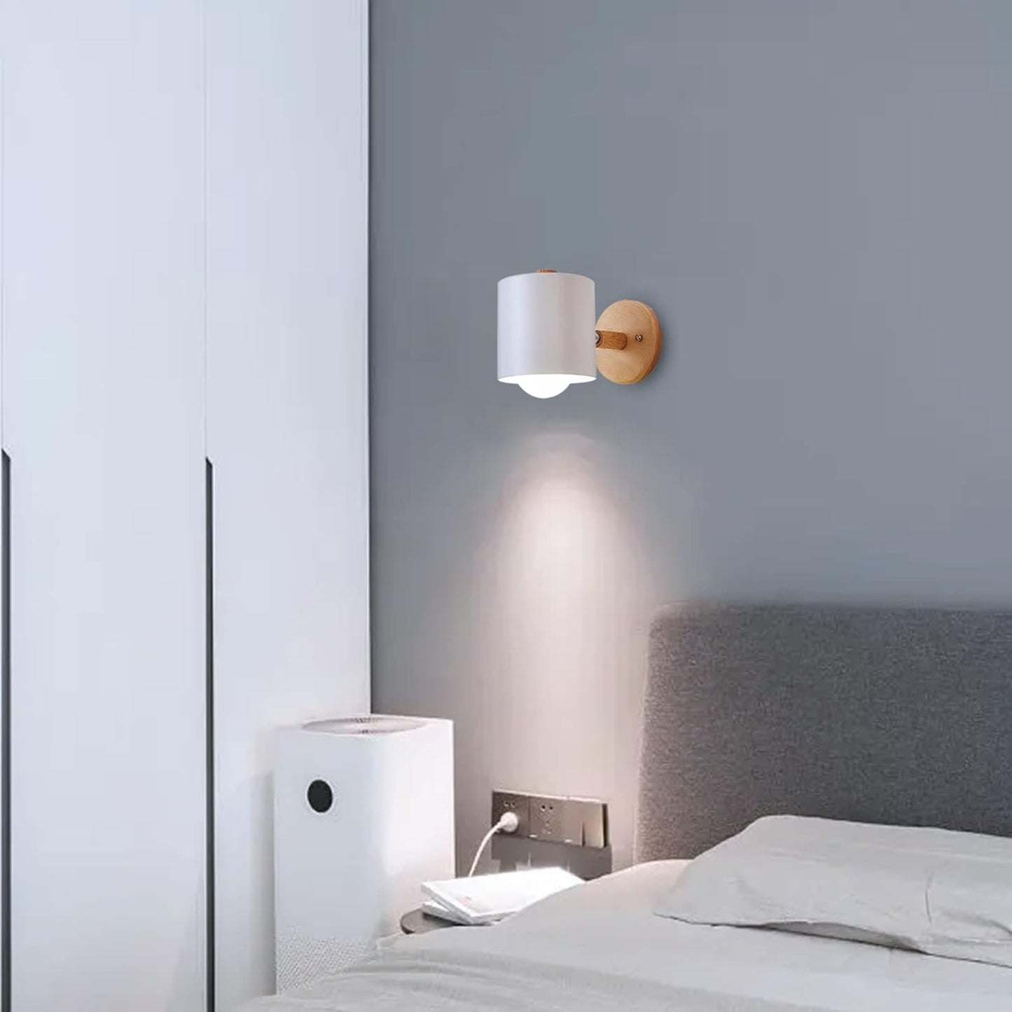 2 Pezzi Applique Da Parete Interni E27 Lampada Da Parete Legno Regolabile Lampada Da Parete Con Paralume in Metallo Faretto Luce per Comodino Ufficio Soggiorno Lettura, Bianco