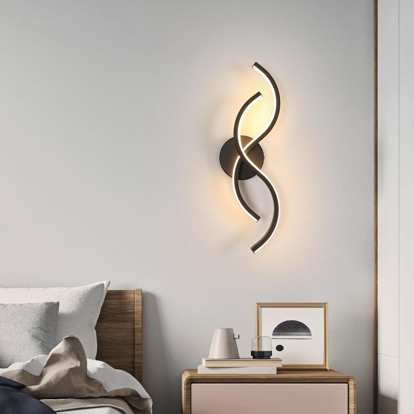 Applique Da Parete Interno LED, 15W 1687LM Lampada a Muro LED Creativo, 42CM Lampada Da Parete Moderna in Acrilico per Camera Da Letto Bagno Soggiorno Corridoio, Bianco Caldo 3000K