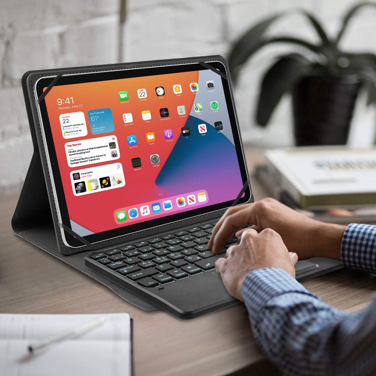 Custodia Con Tastiera Bluetooth Wireless 3.0 QWERTY Spagnolo Con Touchpad - PU Protettiva per 9.0"-10.6" Qualsiasi Ios/Windows/Android Tablet Retroilluminato