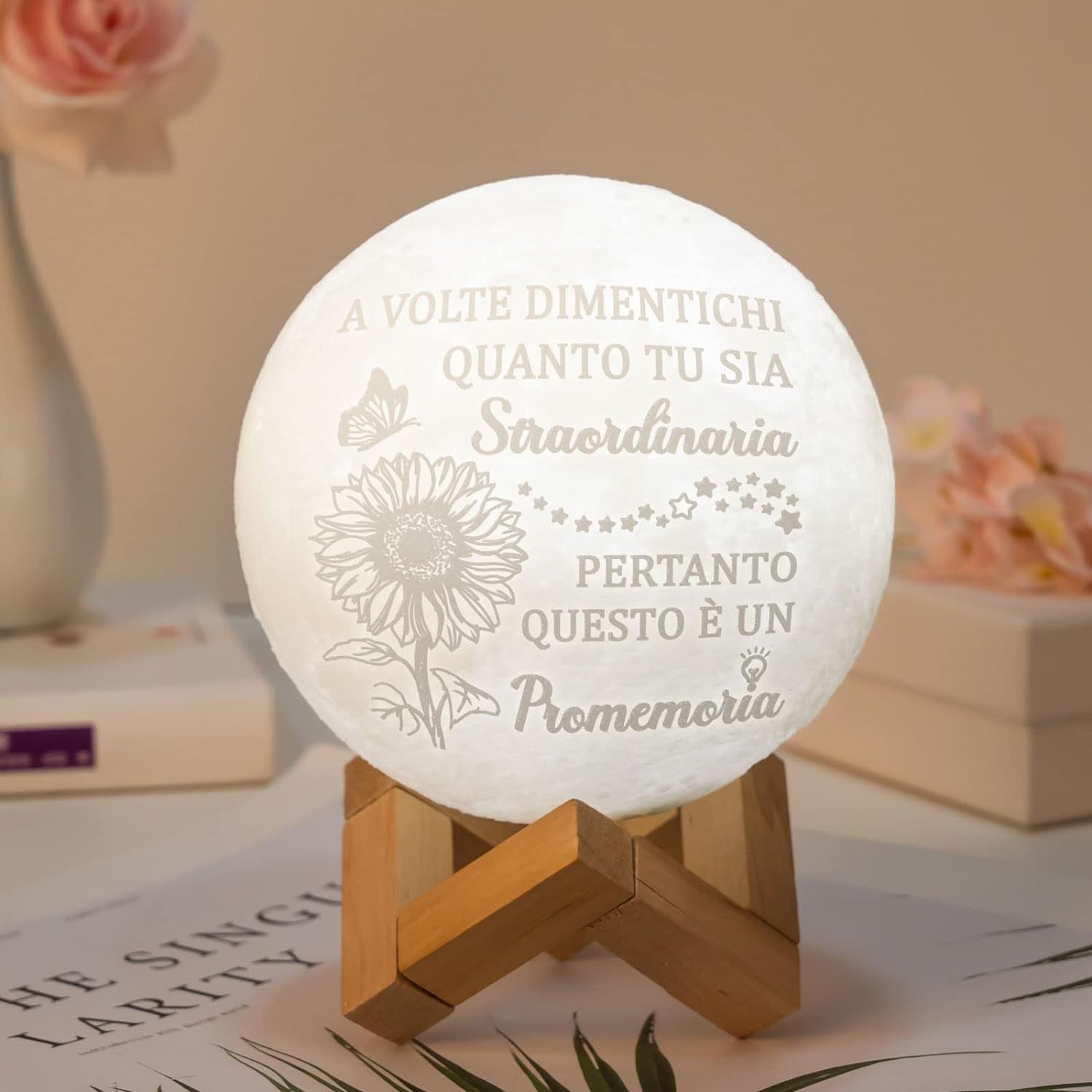 Regalo Donna, Regalo Amica Compleanno, Regalo Donna Compleanno - Inspiranti 3D Incisione Lampada Luna, Regali D'Ispirazione per Donne, Amiche, Fidanzate, Sorella.