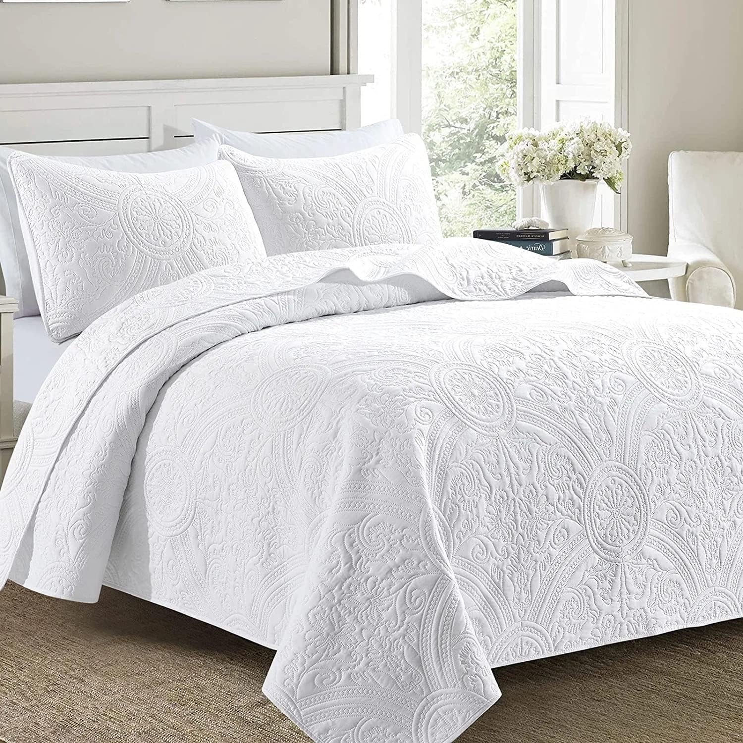 Copriletto Trapuntato Bianco per Letto Da 90 Floreale, Realizzato in Microfibra, Con Imbottitura Sottile Con Federa (Fiore Bianco H2023, Letto Da 90)
