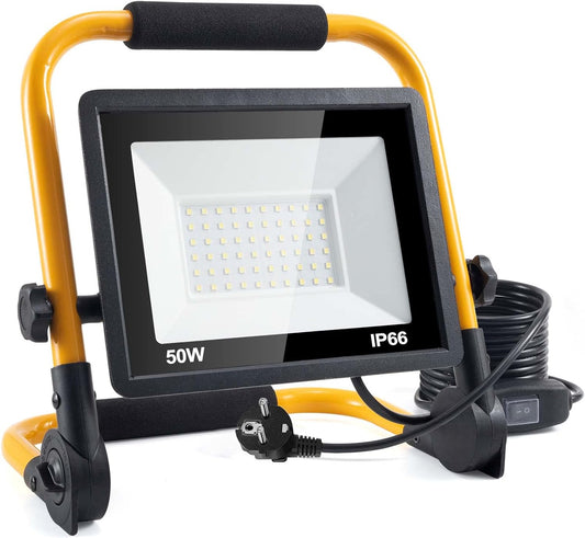 Faretto LED Da Cantiere 50W, 5000 LM, Super Luminoso Faro LED Con Spina, IP66 Impermeabile, 4 Metri Di Filo, Portatile, per Riparazioni Auto, Officina, Campeggio, Garage, 6500 K