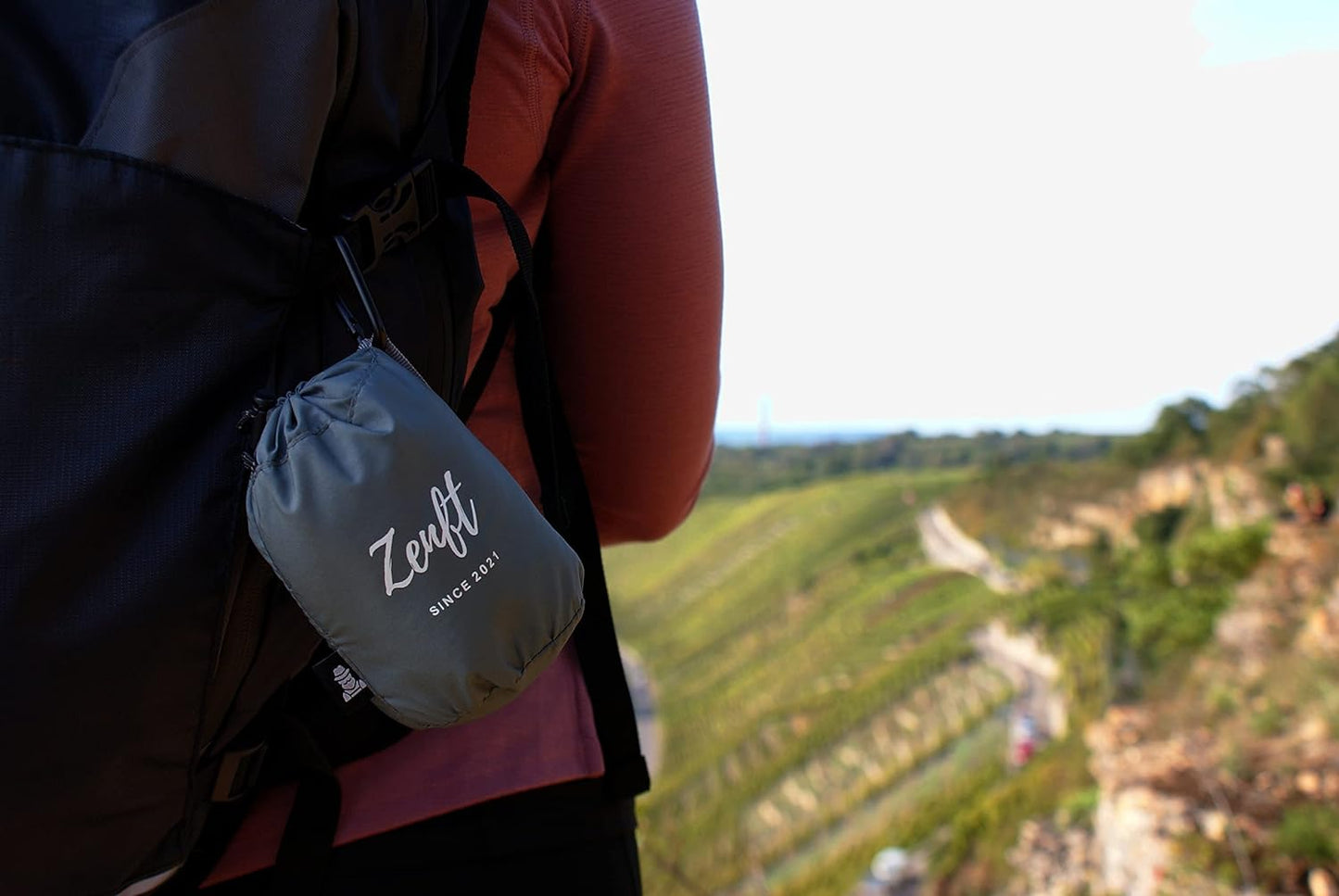 Cuscino Da Viaggio – Cuscino Da Viaggio, Extra Morbido, Cuscino Da Viaggio, Cuscino Gonfiabile, Attrezzatura Da Campeggio, Backpacking, Auto, Treno, Picnic, Spiaggia, Ideale per Vacanze E Viaggi