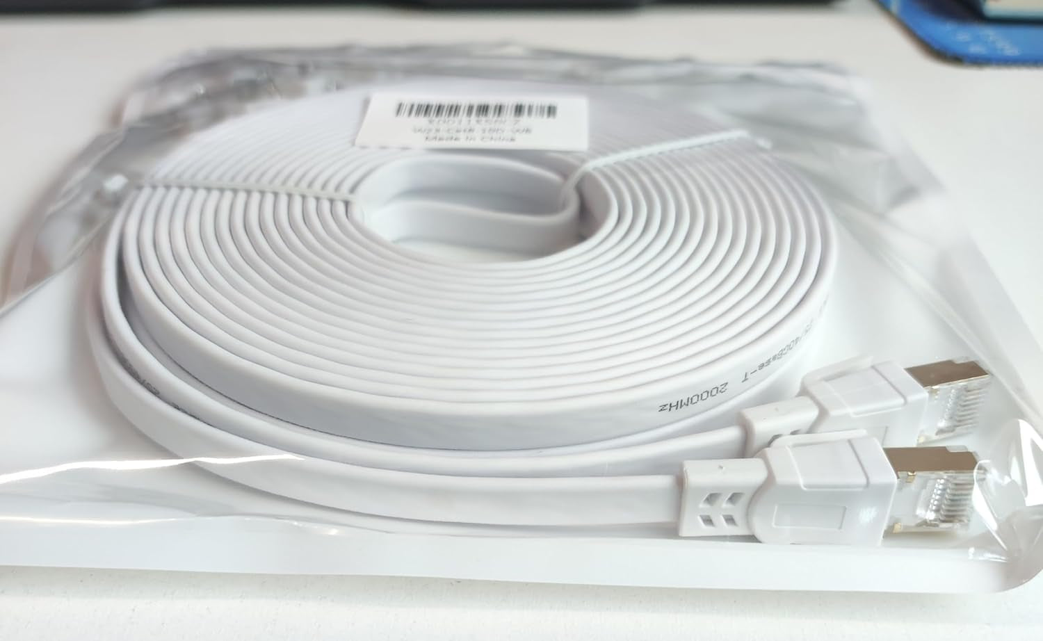 Cavo Ethernet 10 Metri, Cat 8 Cavo Lan 10M Schermato Cavo Di Rete Alta Velocità Fibra Bianco 40Gbps 2000Mhz Cavo Internet 10 Mt Lungo RJ45 Gigabit Filo Lan per Router, Modem, PS4/5 (10 Clips)