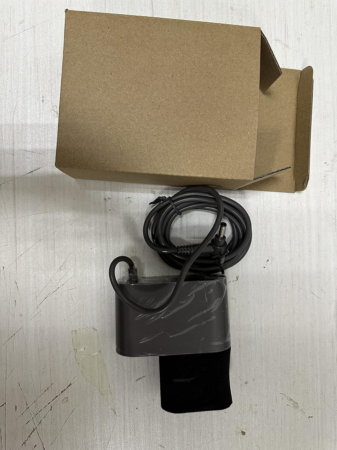 Caricabatteria Sostitutivo Adattatore per Dyson V10/SV12/V11/SV14/V15,30.45V Aspirapolvere Caricatore per Dyson Absolute Animal Cordless Handheld Aspirapolvere