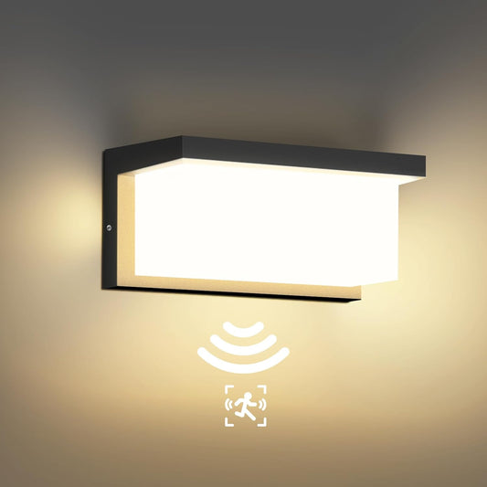 Applique Da Esterno, 24W Applique Da Parete Con Sensore Di Movimento, Lampada Da Parete Bianco Caldo 3000K, IP65 Impermeabile Applique Led per Balcone, Cancello, Giardino, Ingresso (1 Pezzi)